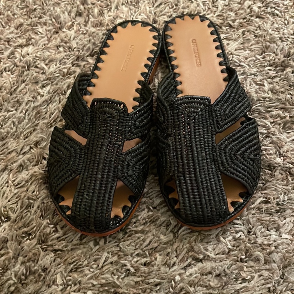 NWOT Carrie Forbes flats 36